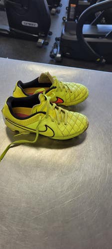 Used Nike Soccer Cleats Yellow Youth 13.0 11497-S000155057