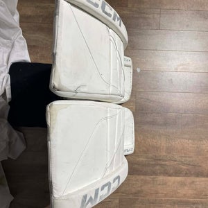 34" 2024 CCM EFlex 6 Full Right Goalie Full Set Pro Stock (Used)