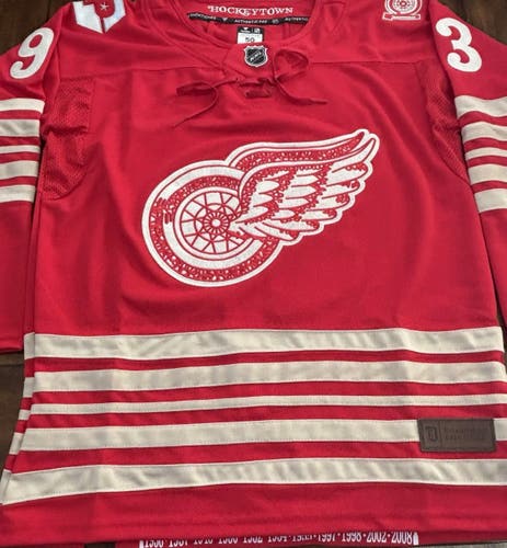 Detroit Red Wings Alex DeBrincat #93 100 Year Centennial Jersey Adult Medium(50)