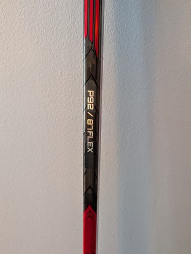 Senior Bauer Pulse Right Handed Hockey Stick P92 87 Flex (New)