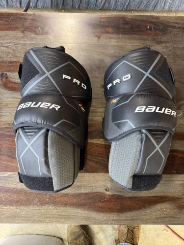 Bauer Pro Knee Pads (New)