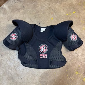 Large Senior CCM QuickLite 290 Shoulder Pads (Used)