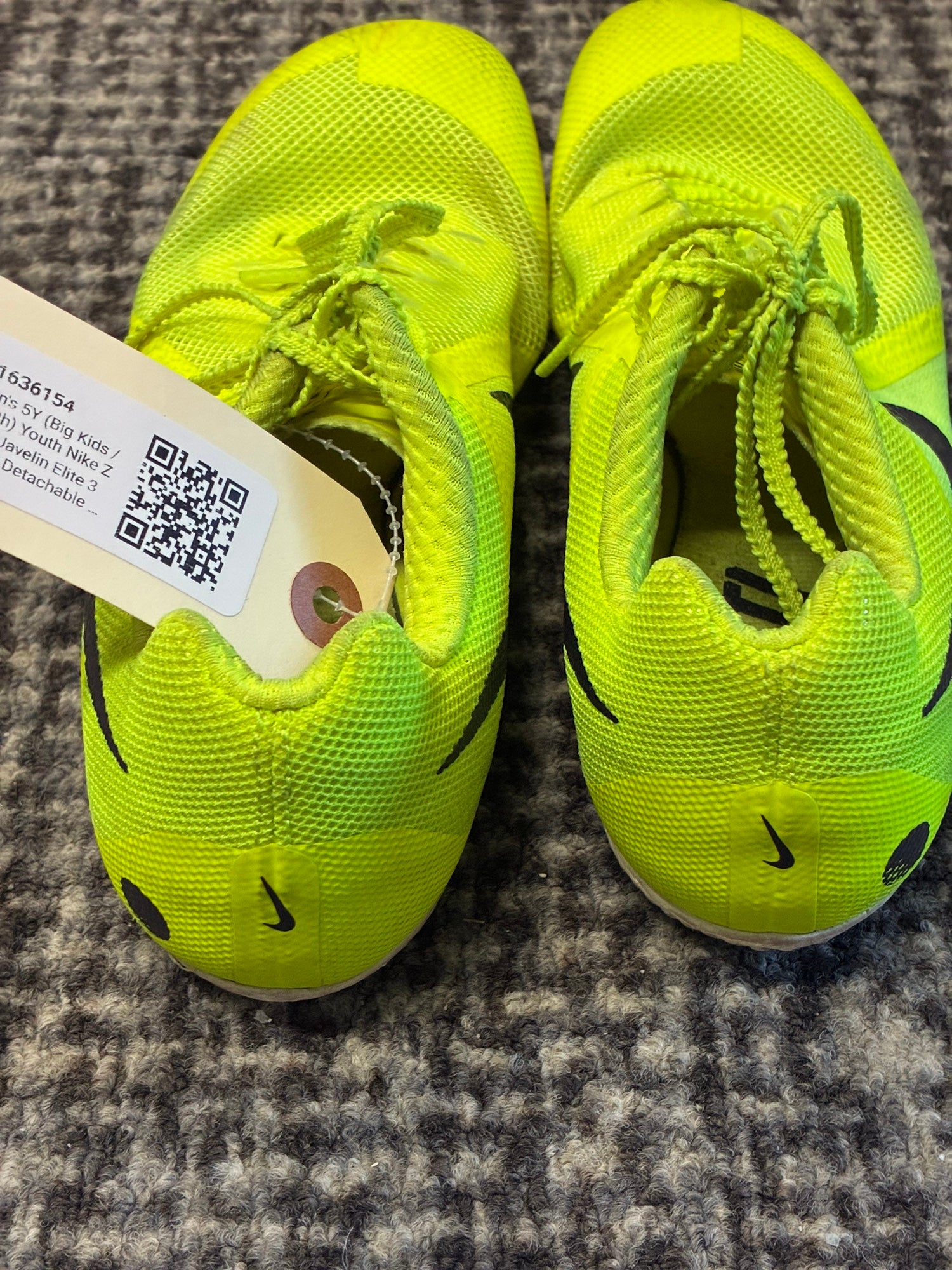 nike zoom rival youth