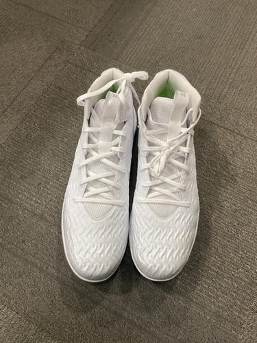 Used Under Armour SPOTLIGHT MID Adult FB Cleats White Senior 13.5 11614-S000229739