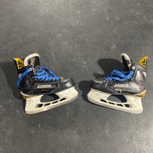 2016 Bauer Supreme S180 Hockey Skates Size 3.5 (Used)