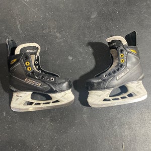 2016 Bauer Supreme S170 Hockey Skates Regular Width Size 1 (Used)