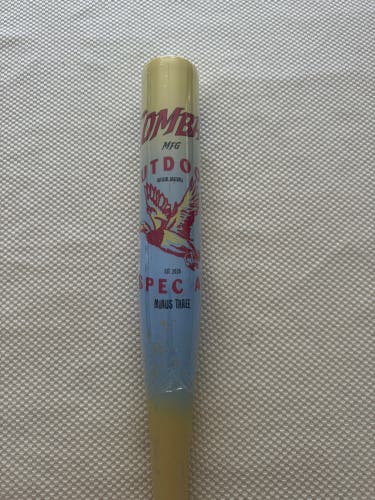 2026 Combat MFG Spec A1 Alloy BBCOR Certified Bat (-3) 30 oz 33" (New)