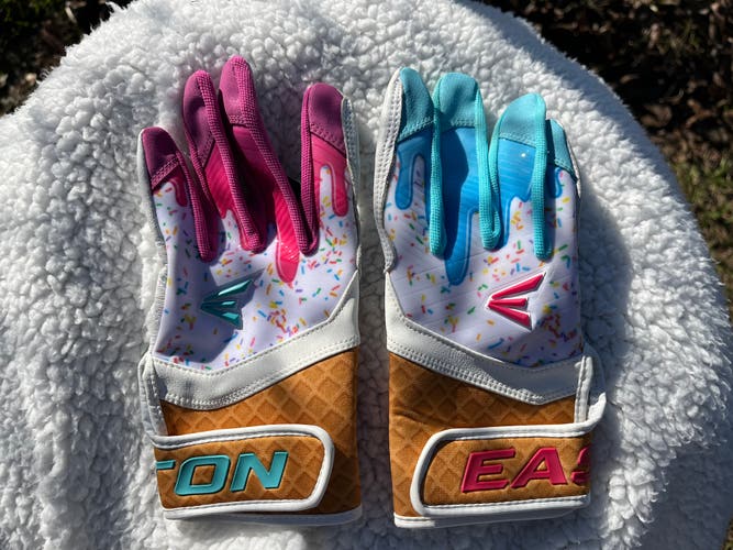 XL Easton Walk off Batting Gloves (Used)