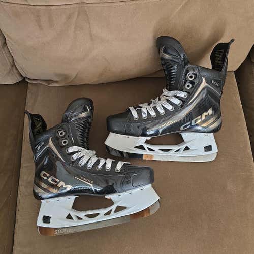 CCM XF Pro Hockey Skates Regular Width Size 5.5 (Used)