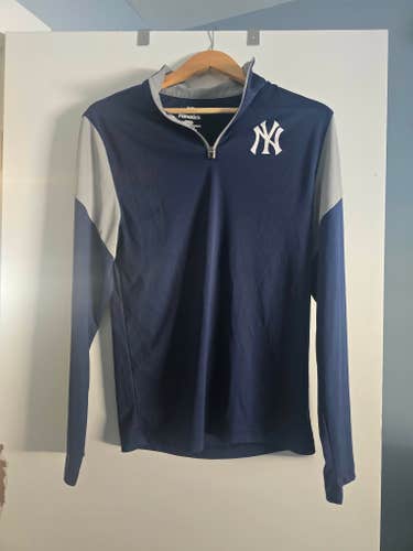 New York Yankees Fanatics Mens Small 1/4 Zip Pullover