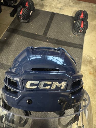 Medium CCM Super Tacks X Helmet