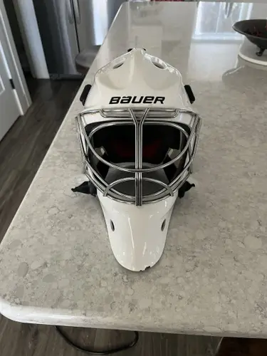 Senior Large Bauer NME 7 Goalie Mask (Used)