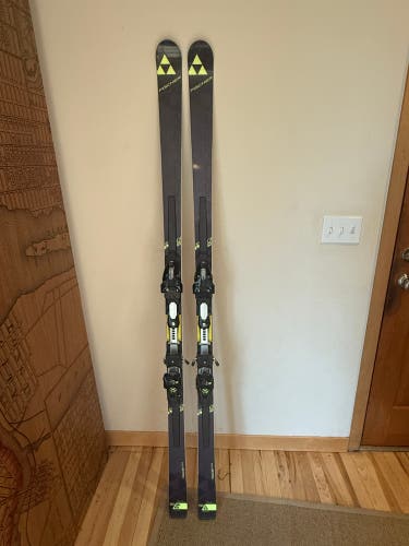 Men's 2020 Fischer RC4 GS 190 cm Racing Skis With Bindings Max Din 16 (Used)
