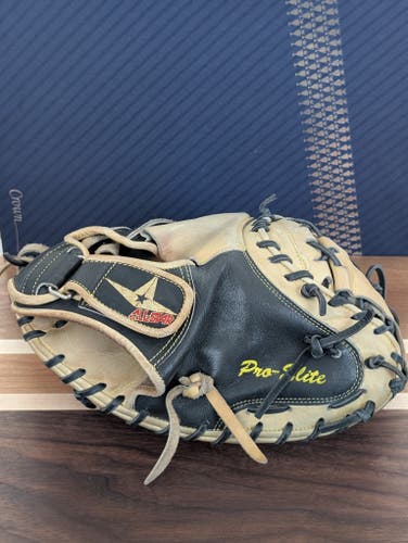 Catcher's RH All Star CM3000SBT Baseball Glove 33" (Used)