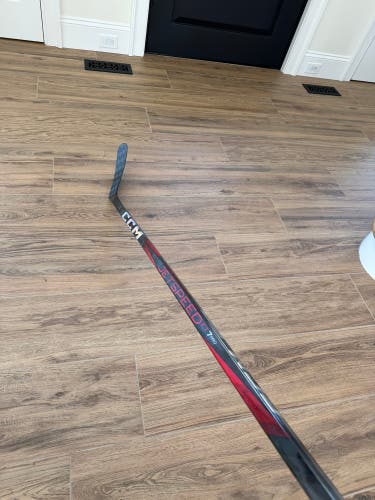 Senior CCM JetSpeed FT7 Pro Right Handed Hockey Stick P29 75 Flex (New)