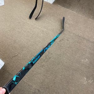 Senior Bauer Pulse Left Hand Hockey Stick 77 Flex (New)