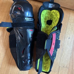 Junior Bauer Vapor 3X 12" Shin Pads (Used)