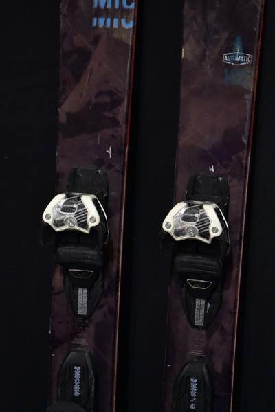 ATOMIC AUTOMATIC 102 SKIS SIZE 172 CM WITH ATOMIC BINDINGS