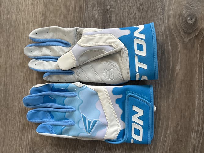 Medium Easton Batting Gloves (New)