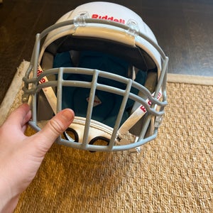 Youth Medium Riddell Speed Helmet (New)