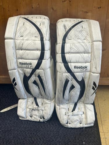 Reebok L7 28" Junior Goalie Leg Pads