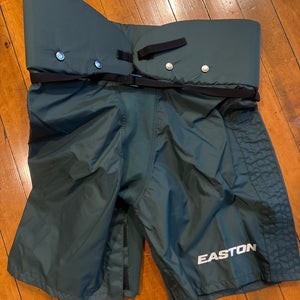 Green Large Easton Pant Shell (Used)