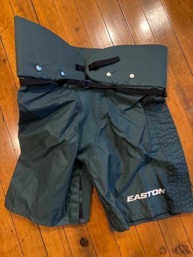 Green Large Easton Pant Shell (Used)