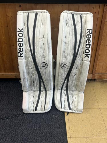 Reebok Goalie Leg Pads 36+1 (Used) Custom pro pads