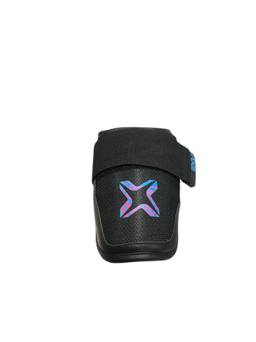 Used AXE BB/SB Elbow Protector Black 11834-S000045592