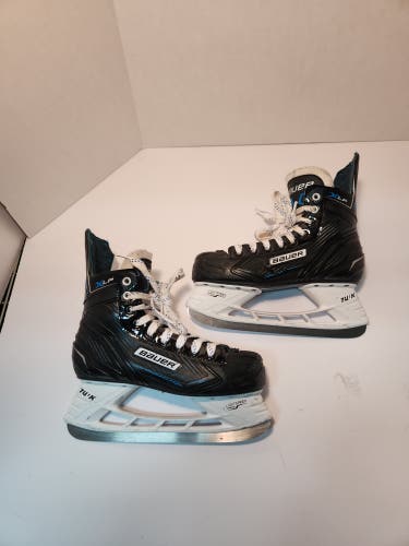 Bauer XLP Hockey Skates Regular Width 7 (Used)