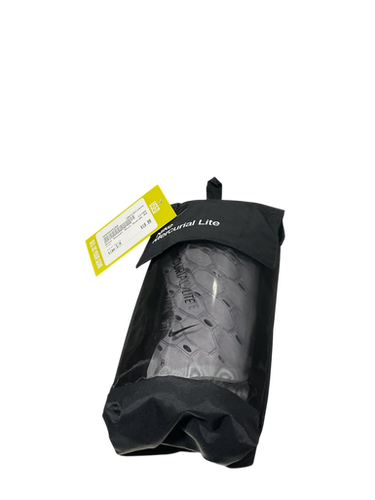 Used Nike Soccer Shin Guards Adult White S/M 11834-S000045268