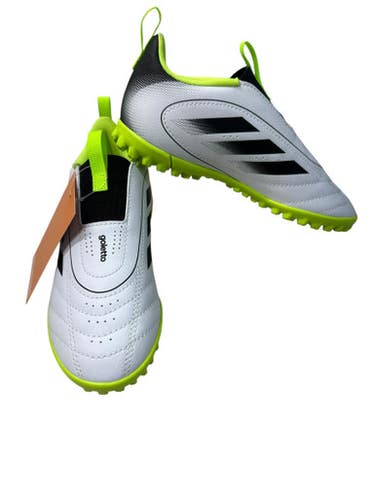 Used Adidas Soccer Indoor Shoes White Junior 01.5 11835-S000203793