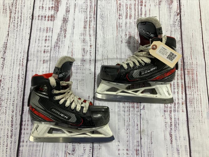Junior Bauer Vapor X2.7 Hockey Goalie Skates Regular Width Size 2 (Used)