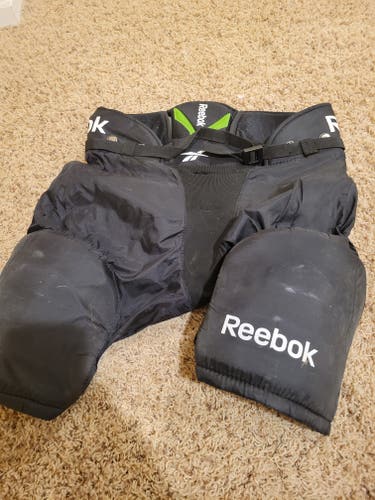 Men's Junior Large Reebok Hockey Pants (Used)