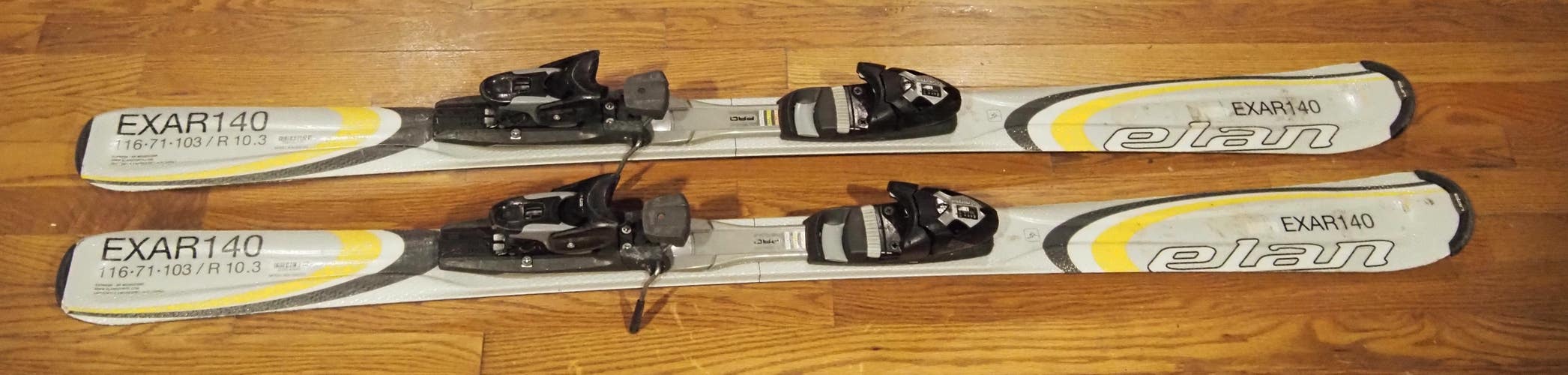 Unisex All Mountain 140 cm Elan EXAR Skis With Bindings Max Din 10 (Used)