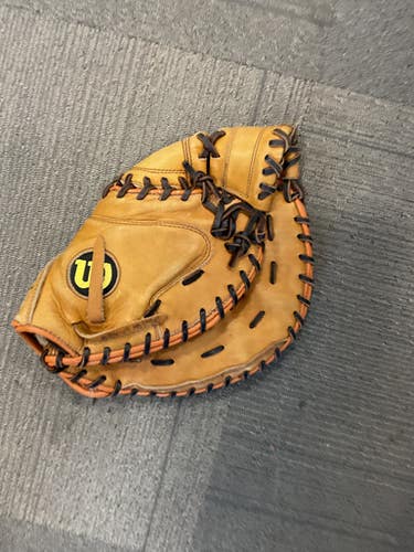 Used Wilson A9635 BB/SB First Base RH Throw Brown 12" 11614-S000229859