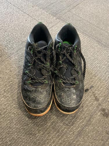 Used Under Armour OUT OF HERE BH BB/SB Cleats Black Junior 02 11614-S000229820