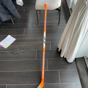 Mission Zedcore Z-2 Right Handed Hockey Stick 100 Flex Taper with Blade Senior