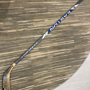 Senior Easton Synergy ST Hockey Shaft 85 Flex (Used)