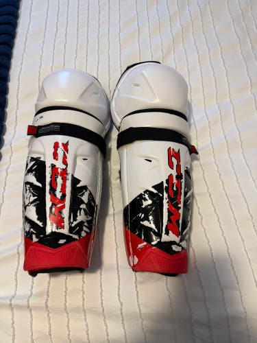 Senior CCM JetSpeed FT4 14" Shin Pads (Used)
