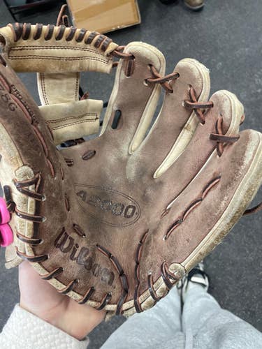 Used Wilson A2000 1786 BB/SB Glove RH Throw Tan 11 1/2" 11337-S000478558