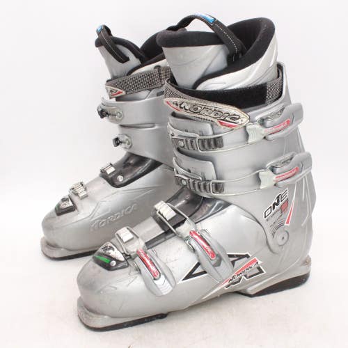 Nordica Easy 5 One Ski Boots - Size 9.5 / Mondo 27.5 Used