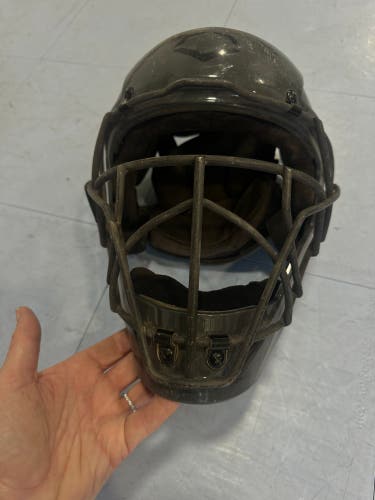 Adult EvoShield Catcher's Mask (Used)