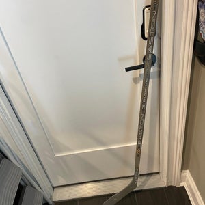 Junior Easton Z-Bubble Right Handed Hockey Stick 50 Flex