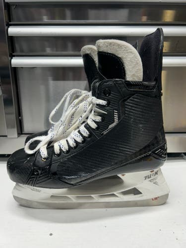 Bauer Supreme Mach Hockey Skates NHL Pro Stock Size 9.5 FIT 2 288mm (Used)