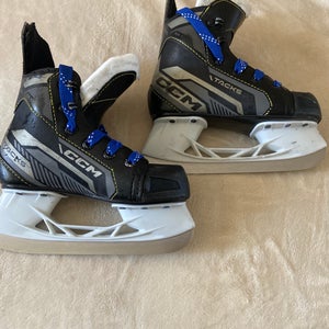 CCM AS-550 Hockey Skates 12 (Used)