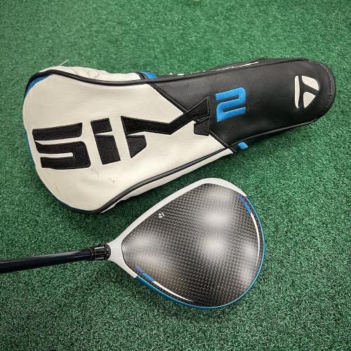 TaylorMade SIM2 Max Driver 10.5 Right Hand Stiff Flex Ventus Blue Graphite w/HC