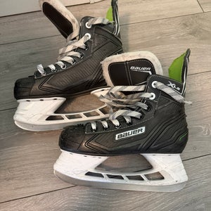 Bauer XLS Hockey Skates Size 3 (Used)