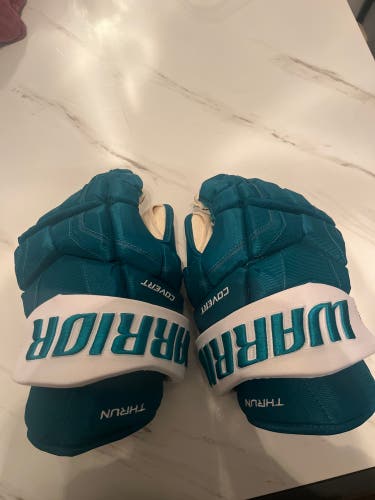 Warrior Gloves 14" Pro Stock (Used)