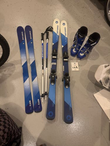 Defiance Flash 140 cm Alpine Touring Skis With Bindings (Used)